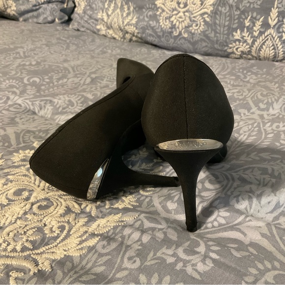 Calvin Klein dress heels - Picture 2 of 6